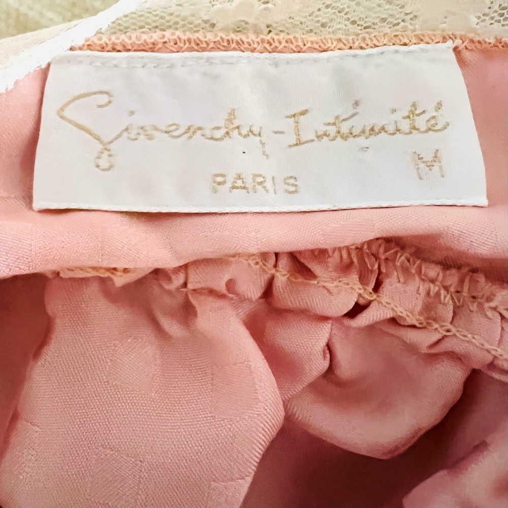 Givenchy Vintage 1990’s Nightgown. - Picture 8 of 9
